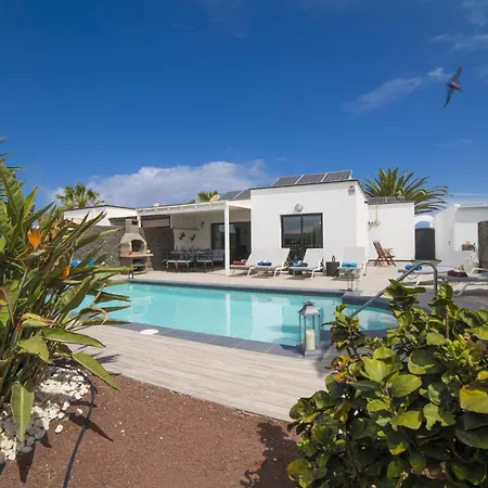 Sbh Rotsana 3 Bedrooms Playa Blanca Lanzarote Villa *