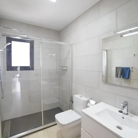 Villa Sbh Rotsana 3 Bedrooms Playa Blanca Lanzarote Playa Blanca (Lanzarote)