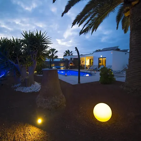 Extraordinary 3 Bedrooms Naraku Spacious *