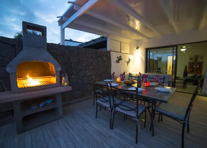 Extraordinary 3 Bedrooms Naraku Spacious Villa