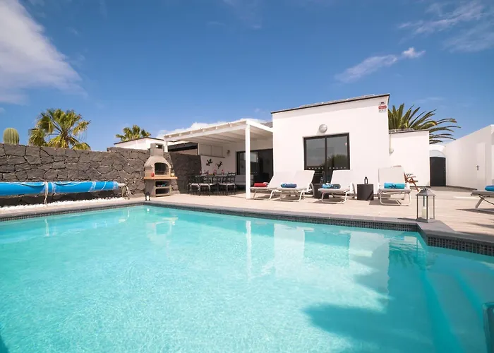 Extraordinary 3 Bedrooms Naraku Spacious *