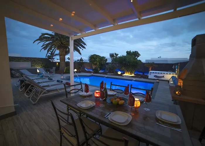 Extraordinary 3 Bedrooms Naraku Spacious * Playa Blanca
